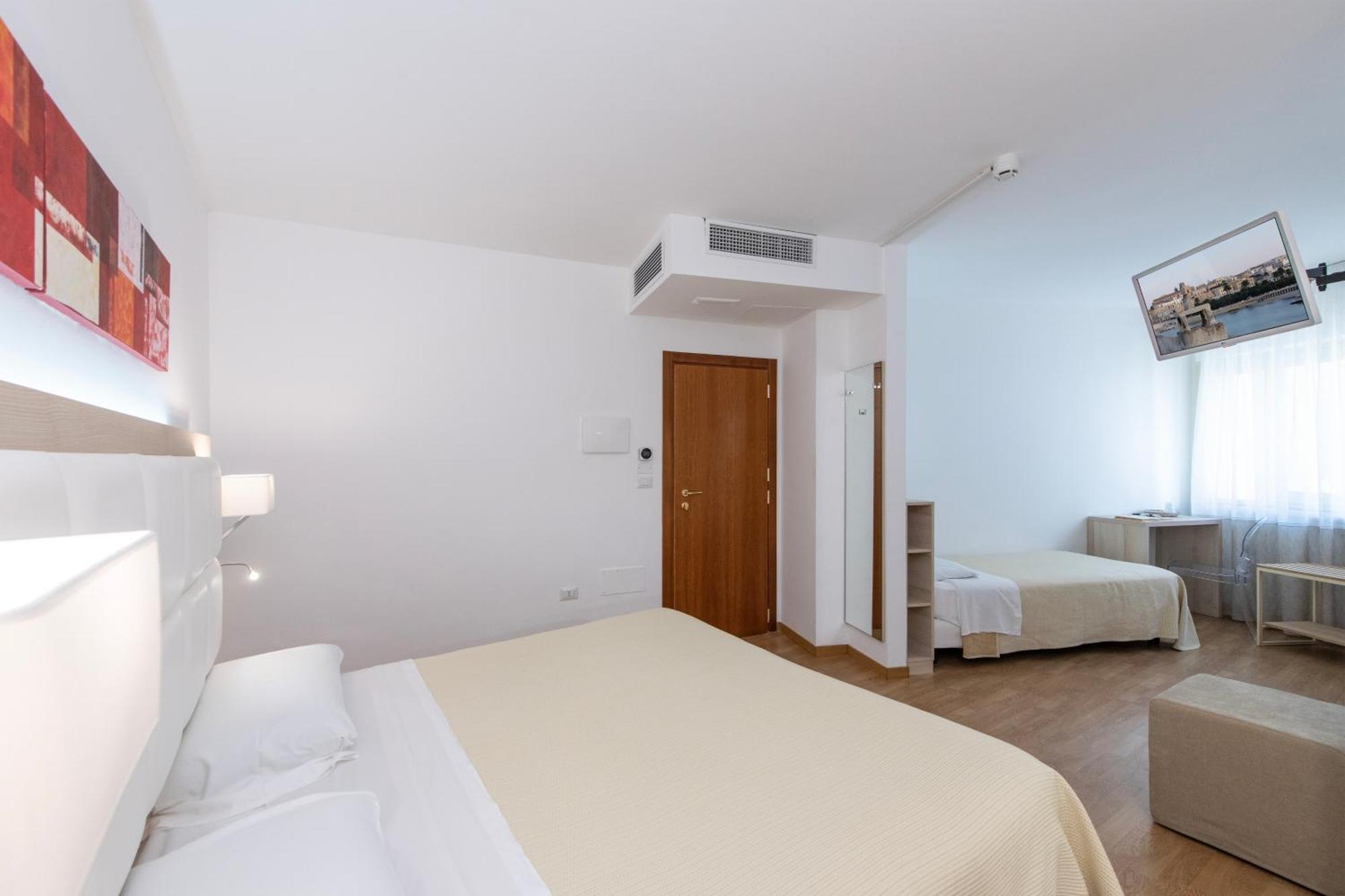 Hotel Albània Otranto Esterno foto